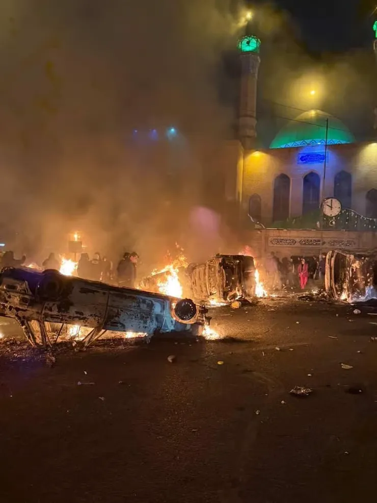 רגע היסטורי במזרח התיכון: האם שלטון האייתוללות באיראן עומד בפני קריסה?